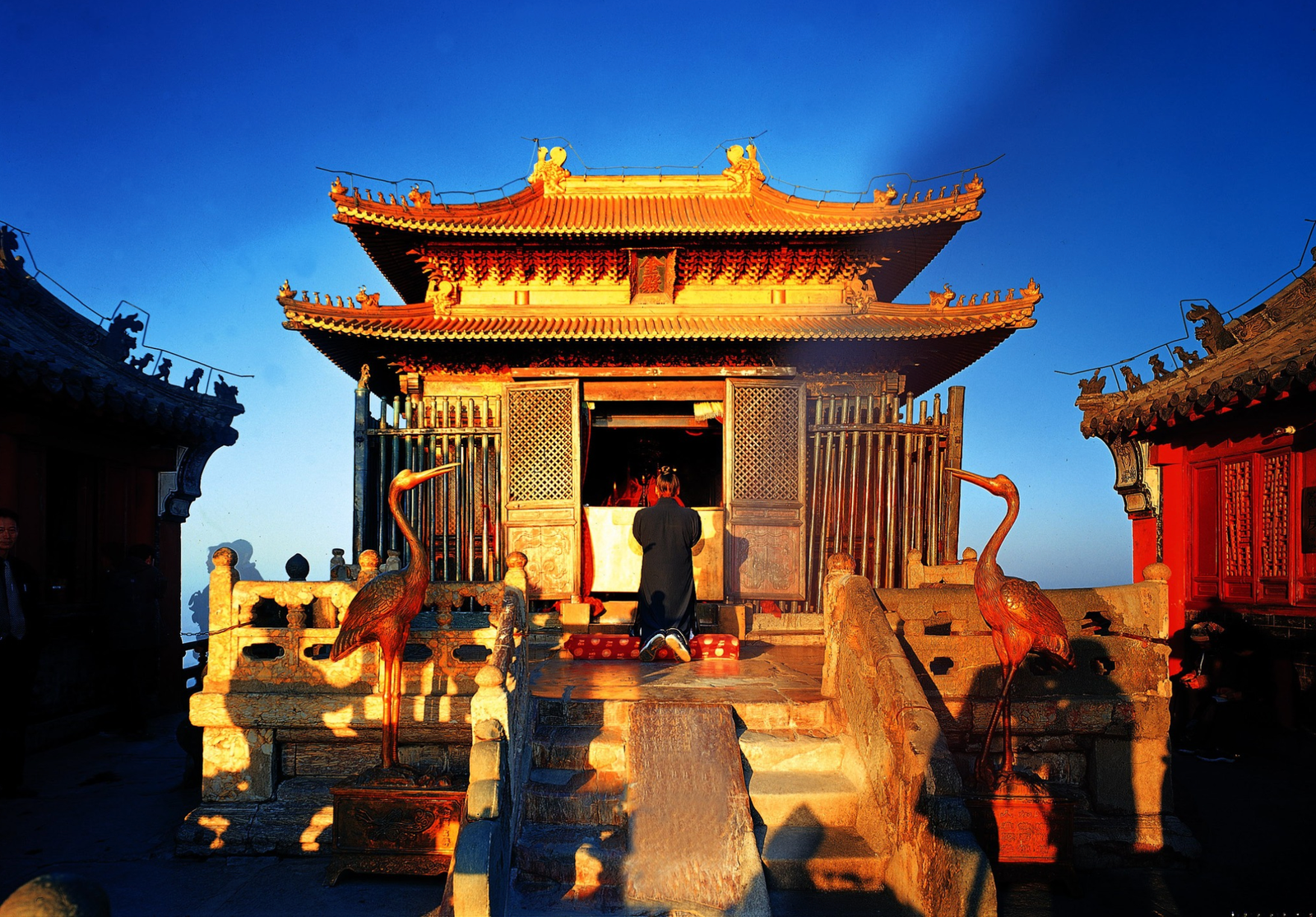 คุณครูสมหญิง